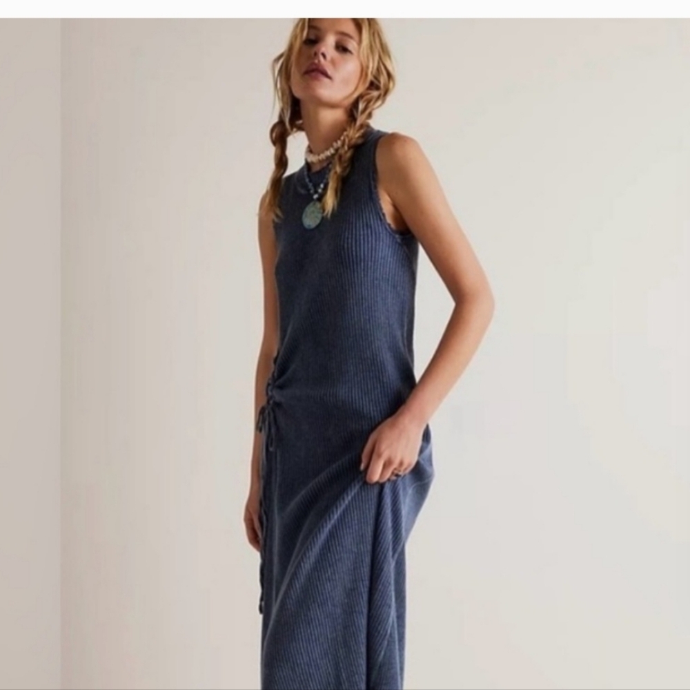 NWT One Natasha FREE PEOPLE Sleeveless Maxi Dress in NAVY size Small